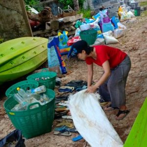 BeachCleanUp-15